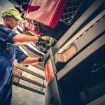 Semi,Truck,Maintenance.,Caucasian,Truck,Service,Worker,In,His,30s